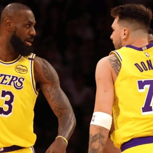 三方交易！湖人最强硬二人组！老詹的仇人，但他能帮老詹拿第5冠